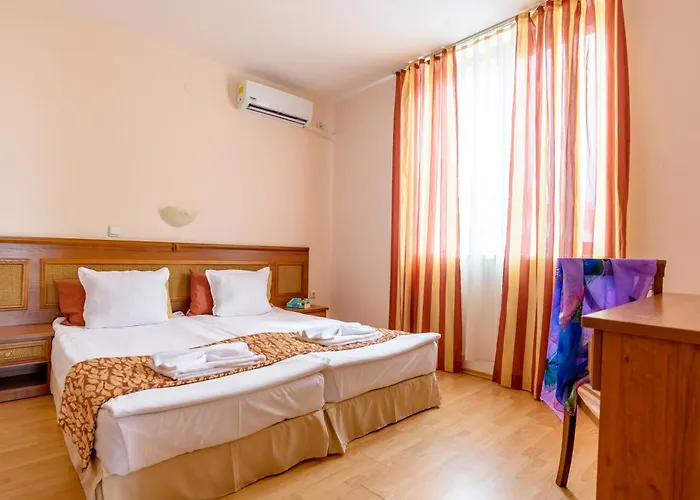 Hotell Tiva Del Mar 4*