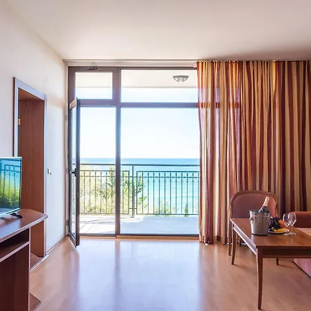 Hotel Tiva Del Mar 4*